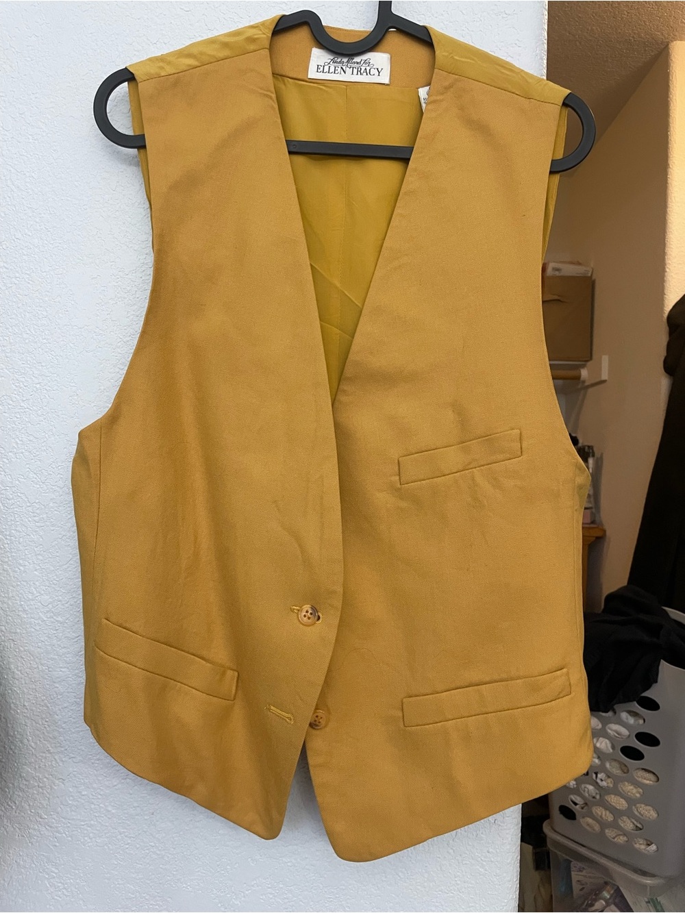 Ellen Tracy Mustard Gold Wool-Cashmere Vest